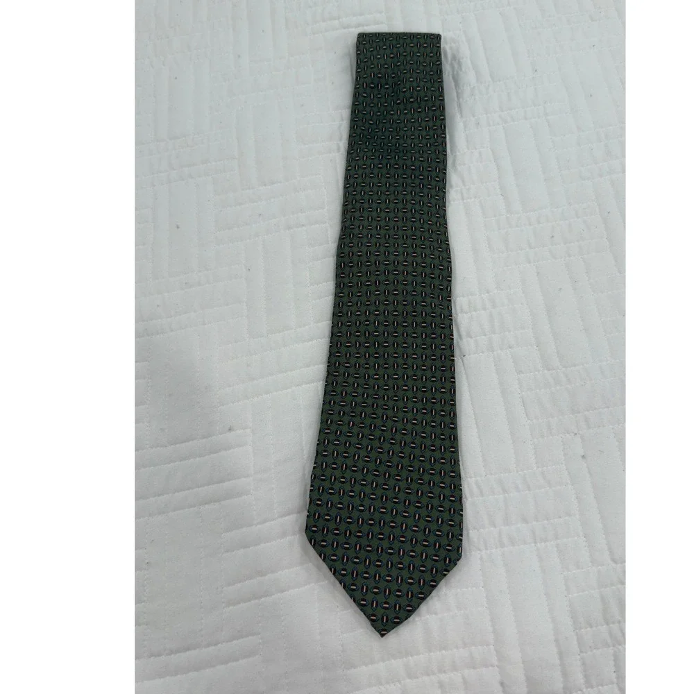 Lands' End‎ Mens Silk Tie Green Geometric Medallion Handsewn USA Long Necktie